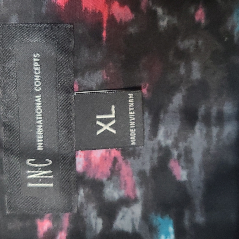 Colorful INC shirt - Picture 2 of 4